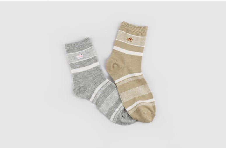 Puppy Ringle Women's Crew Socks (Grey, Beige)